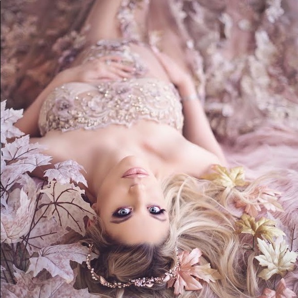 High End Retail🛍Wifey💍Mommy👧🏼🍼 - Picture 3 of 7